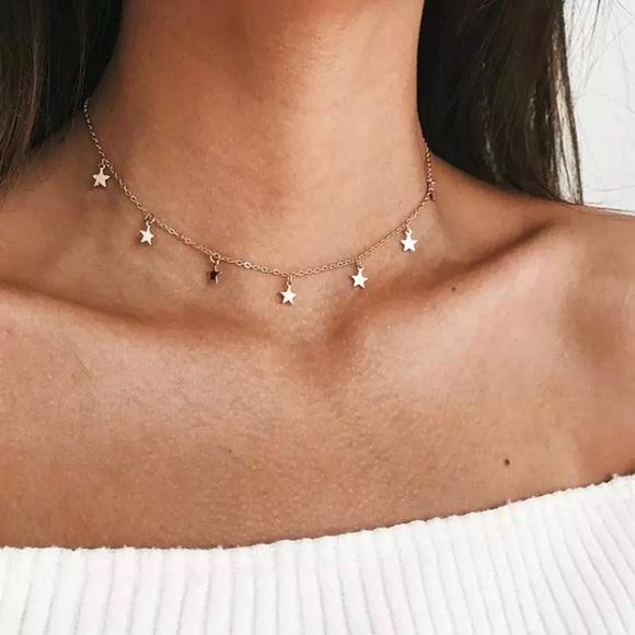 Jewelry - Gold Star Necklace